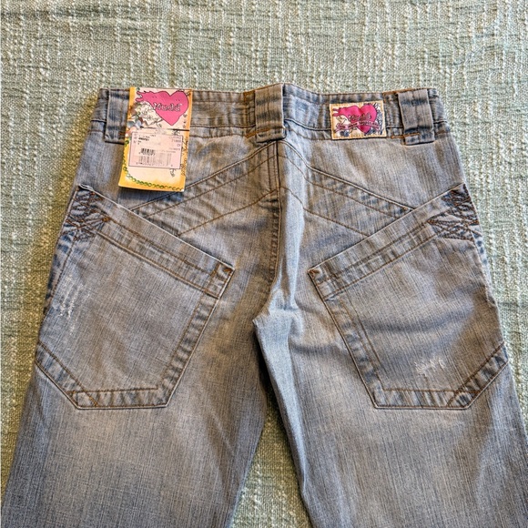 Mudd Jeans - Mid-Rise Distressed Size 1 - Picture 5 of 9